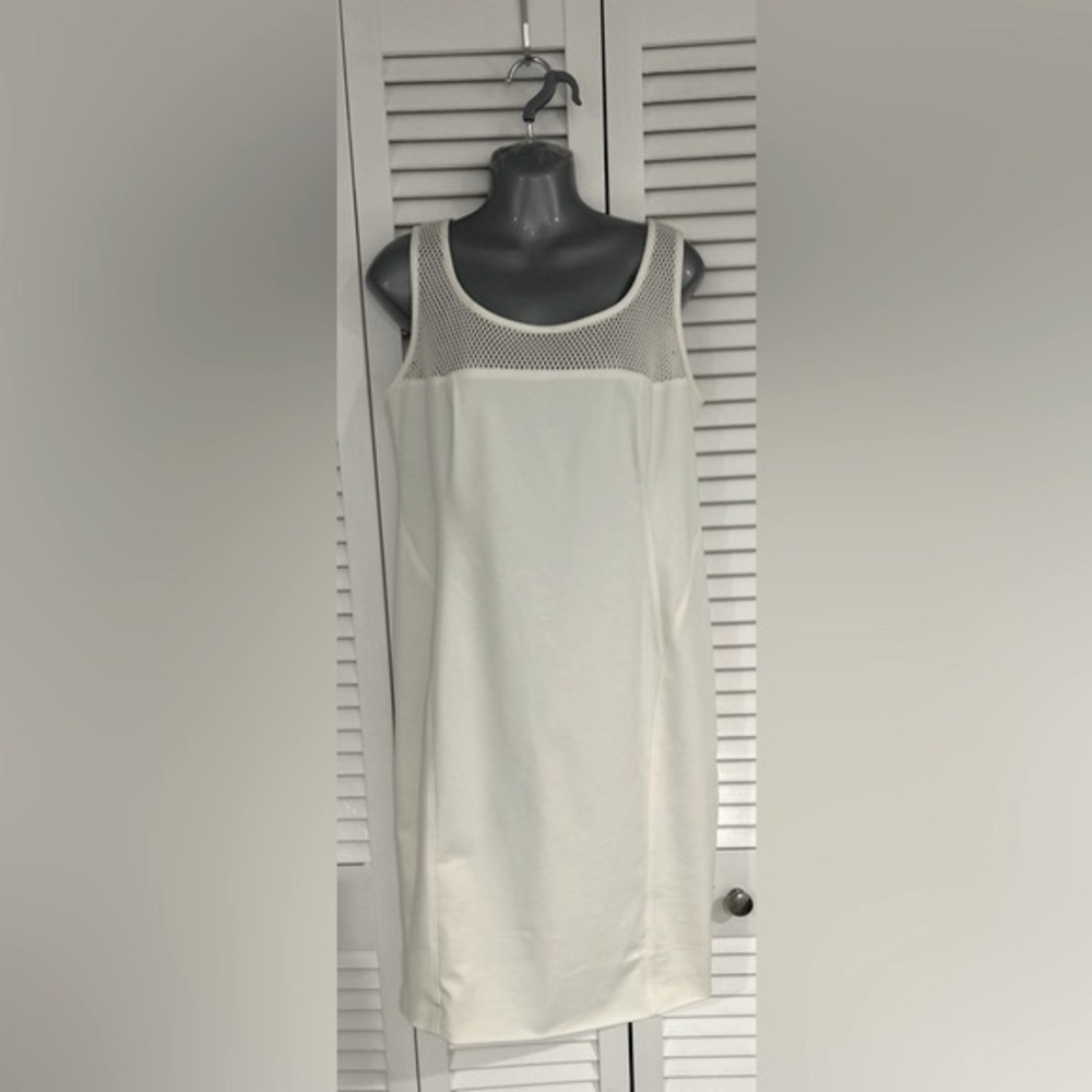 Akris Punto cream dress size 10- NWT